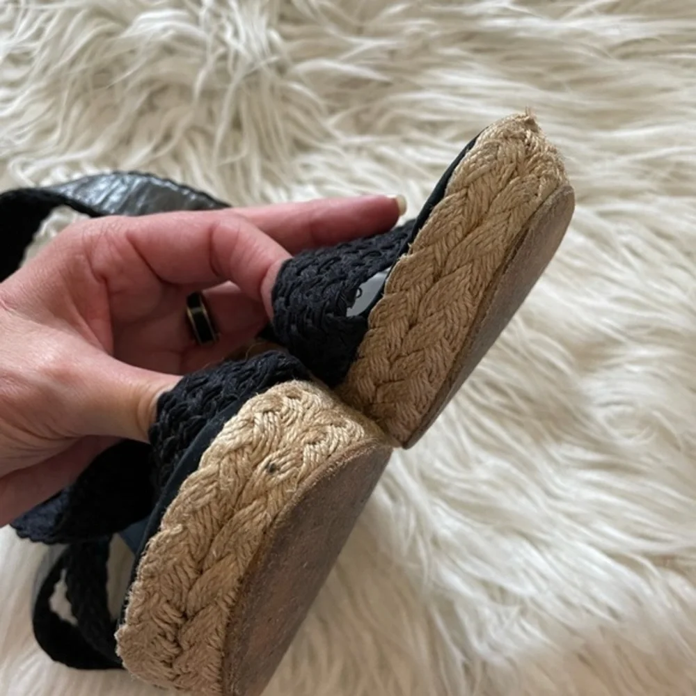 Stuart Weitzman Alex‎ black espadrille woven wedge sandals size 9.5